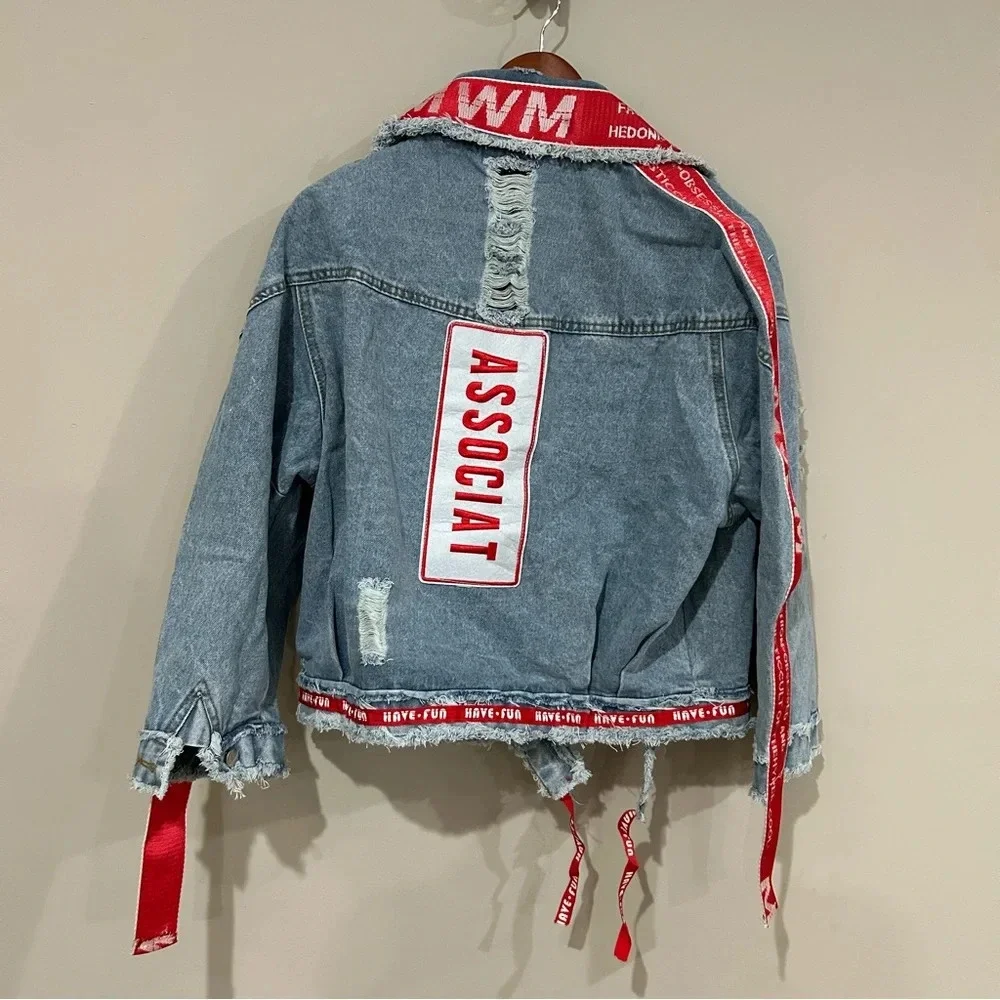 Ma Cherie Women’s Side Medium Graphic Oversized Denim Jacket NWT - Picture 3 of 3